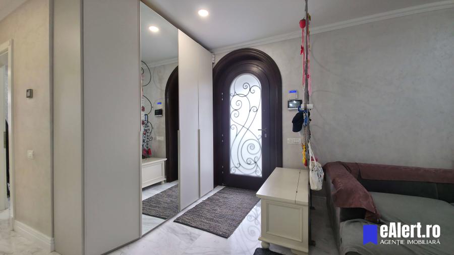 Casă individuală cu 5 camere cu Teren 685 Mp în Theodor Pallady