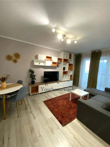 Apartament cu 2 camere decomandat în Central