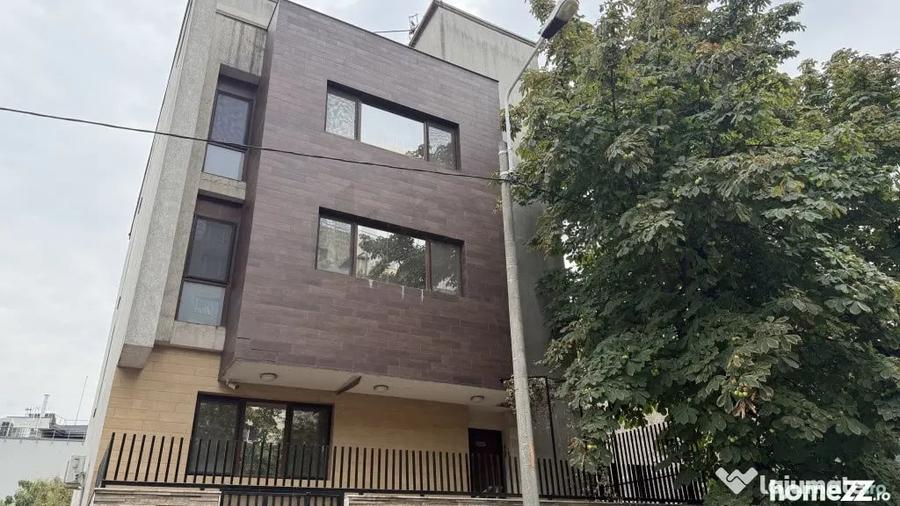 Spațiu comercial, de 170 mp, în Moșilor