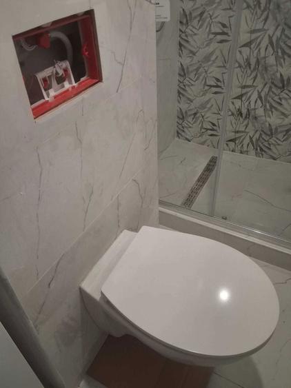 Garsonieră decomandată în 9 Mai