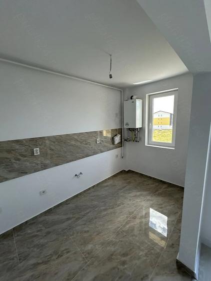 Apartament 3 camere | 78 mp | Bucatarie separata | 2 balcoane inchise | Loc de parcare inclus - 11