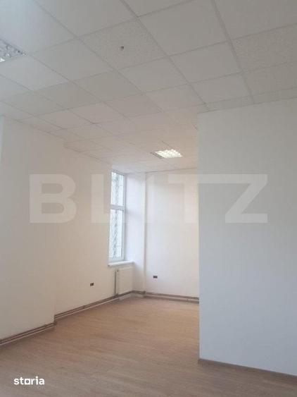 Spațiu comercial, de 680 mp, în Burdujeni