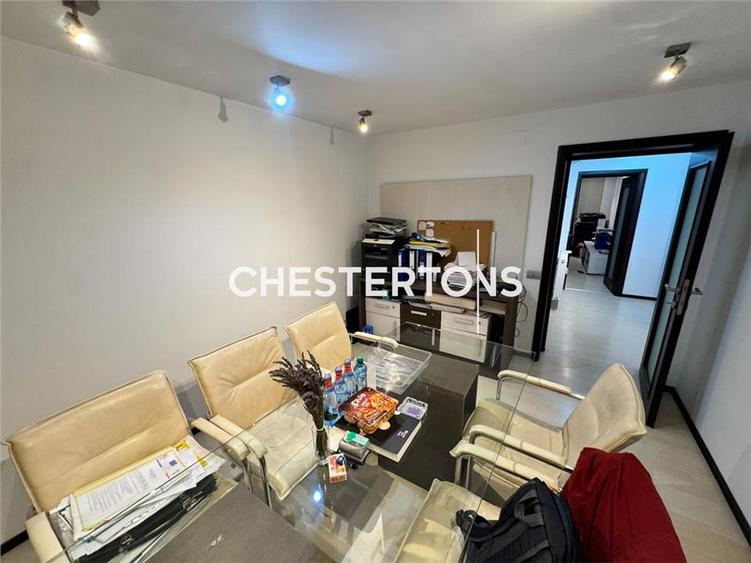 Apartament cu 2 camere decomandat în Dorobanți