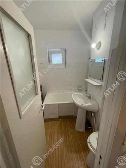 Apartament 4 camere decomandate balcon in zona Mihai Viteazu Sibiu - 10