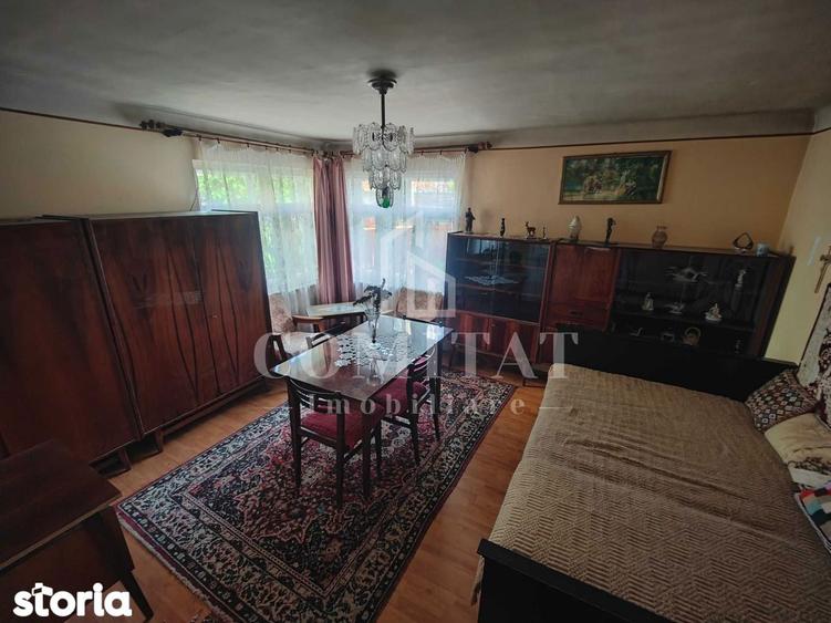 Casă cu 5 camere cu Teren 498 Mp în Între Lacuri