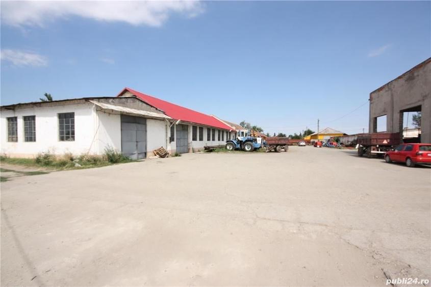 Spațiu comercial, de 945 mp, în Central