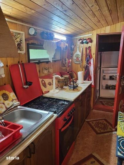 Casă cu 2 camere cu Teren 60 Mp în Mera