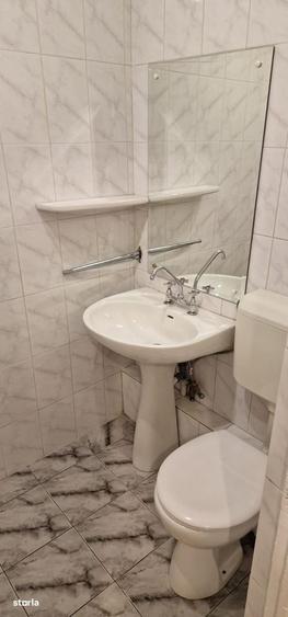 Apartament cu 3 camere decomandat în 13 Septembrie