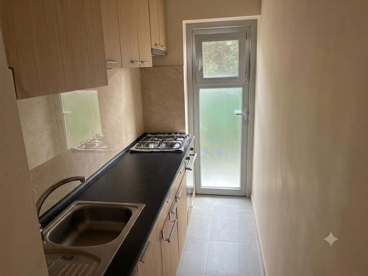 Duplex cu 5 camere cu Teren 980 Mp în Săcălaz