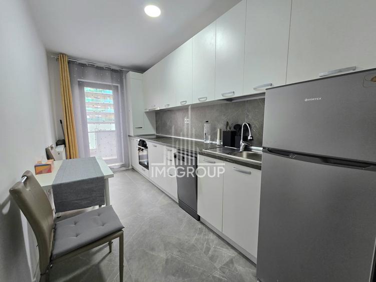 Apartament cu 2 camere semidecomandat, mobilat în Zorilor