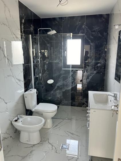 Casă cu 3 camere în Șerbănești