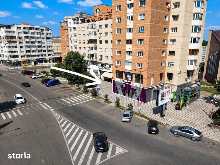 Spațiu comercial, de 100 mp, în Ultracentral