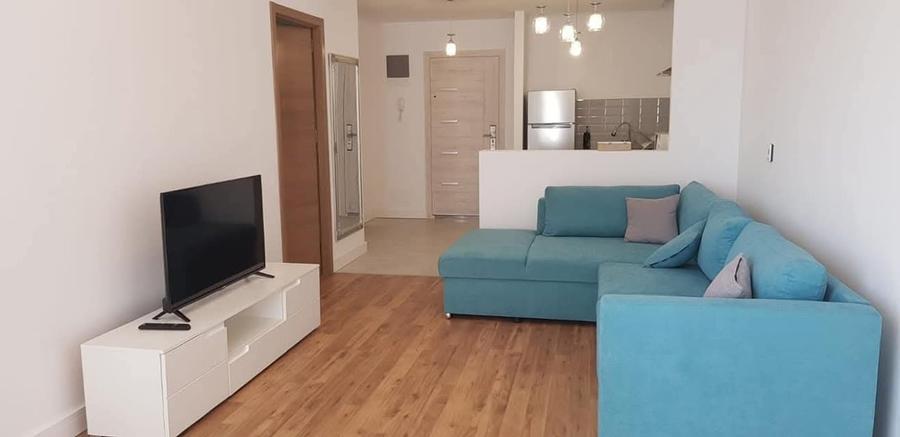 Apartament cu 2 camere semidecomandat în Central