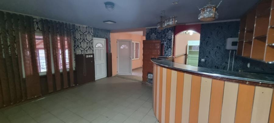 Casă individuală cu 3 camere cu Teren 300 Mp în Brăești