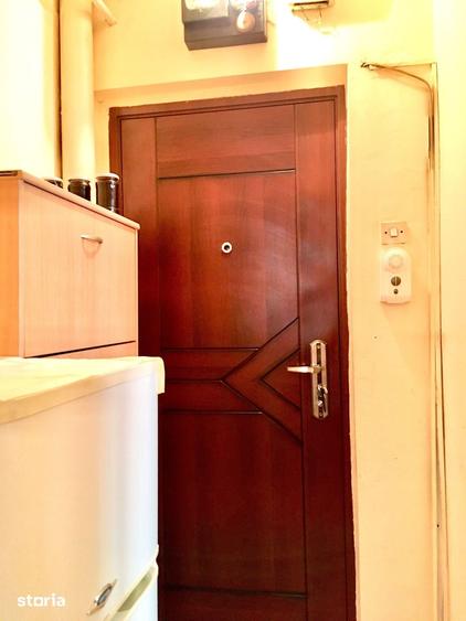 Apartament cu 2 camere în 22 Decembrie