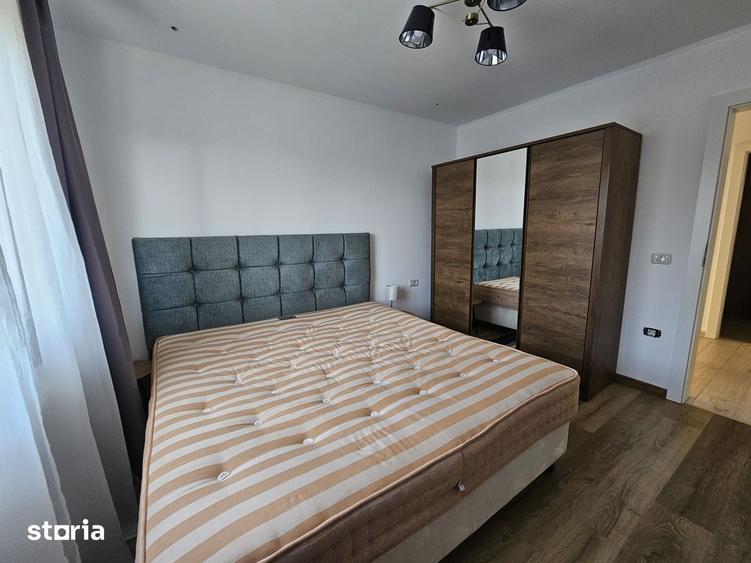 Casă cu 4 camere cu Teren 250 Mp în Ipotești