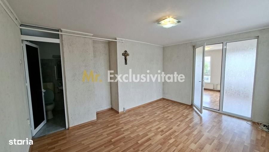 Casă cu 4 camere în Bascov