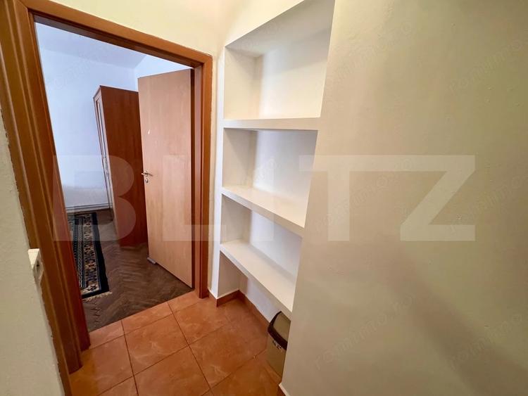 Apartament cu 2 camere decomandat, mobilat în Central
