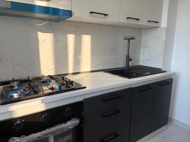 Apartament cu 2 camere semidecomandat, mobilat în Alexandru Obregia