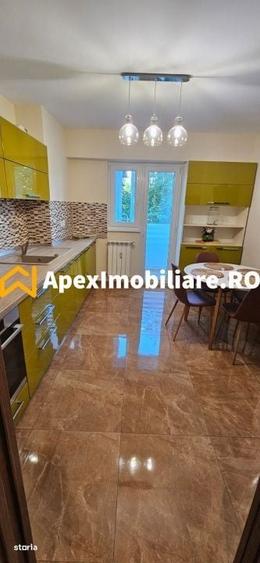 Apartament cu 2 camere decomandat în P-ța Muncii