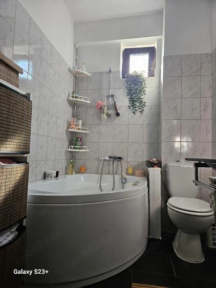 Garsonieră decomandată, mobilată în Bucureștii Noi