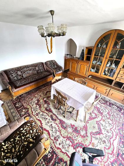 Apartament 2 camere semidecomandat, Micro 16 Str. Universului nr. 8 - 6