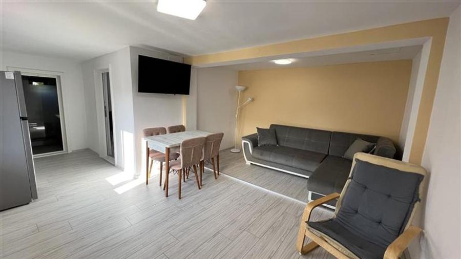 Apartament cu 3 camere circular, mobilat în Mărăști