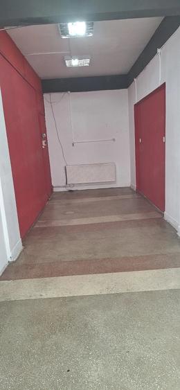 Spațiu comercial, de 25 mp, în Central