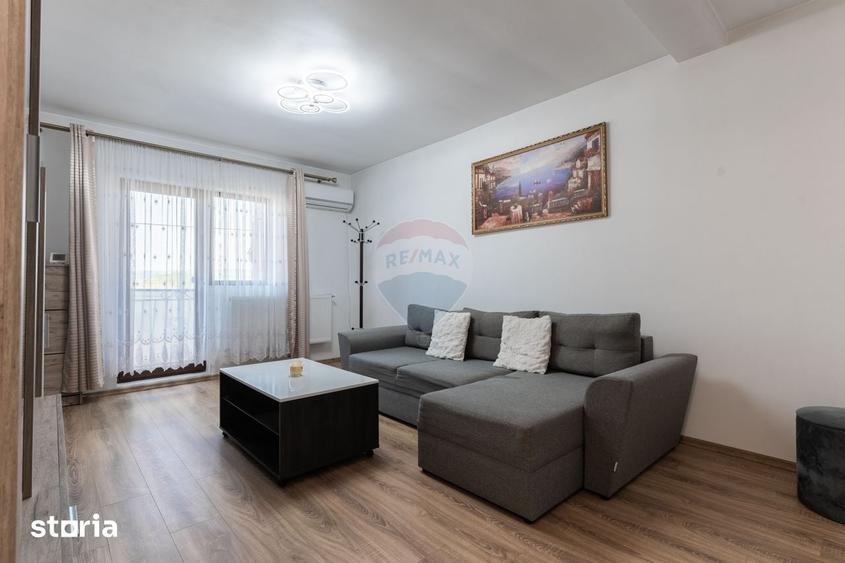 Apartament cu 3 camere decomandat în Ciurea