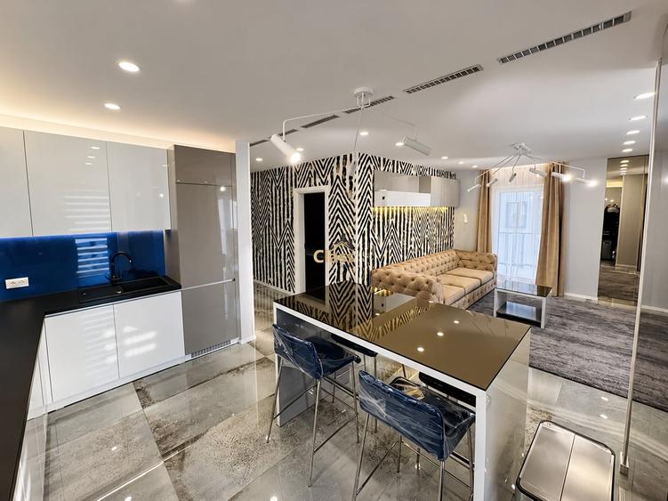 Apartament cu 2 camere semidecomandat, mobilat în Bună Ziua