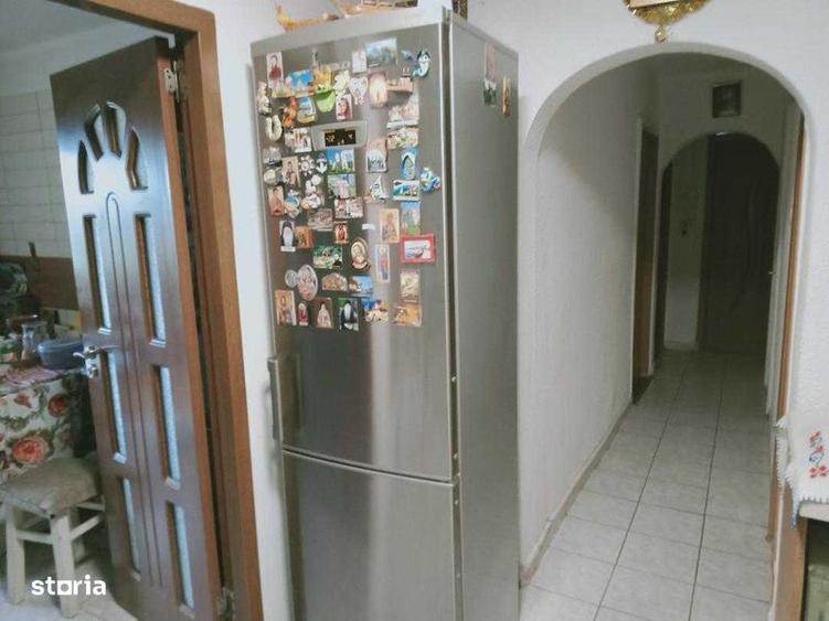 Persoana fizica, vinde Ap. 3 c., Crangasi (zona Pod Grand) - 74