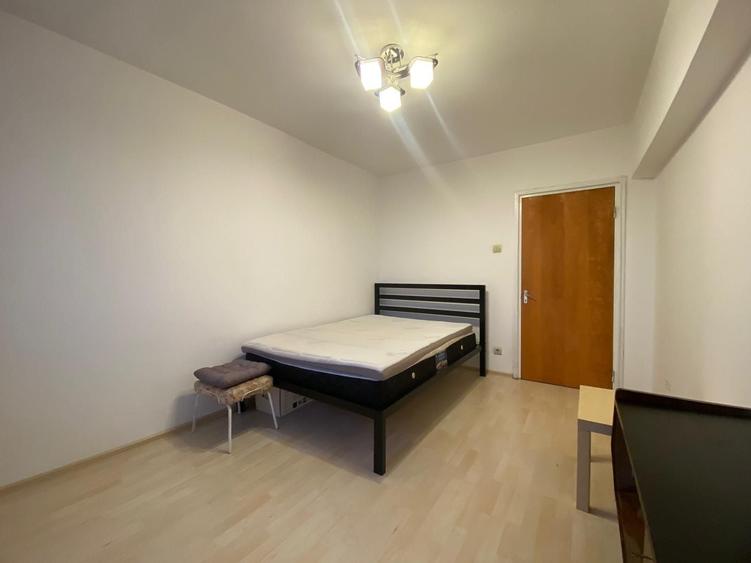 Apartament cu 2 camere decomandat în Dristor