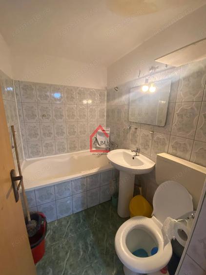 Apartament cu 2 camere decomandat în Mircea cel Bătrân