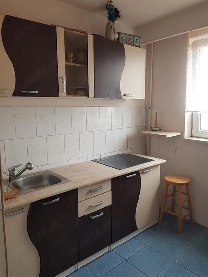 Apartament cu 2 camere decomandat în Complex Studențesc