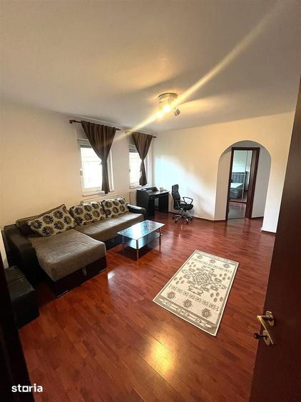 Apartament cu 2 camere semidecomandat în Dorobanți