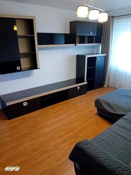 Apartament cu 2 camere decomandat în 13 Septembrie