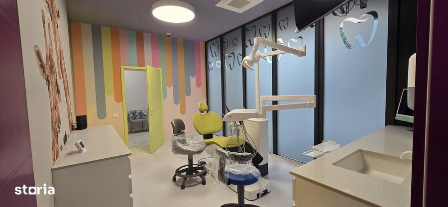 Spațiu comercial, de 102 mp, în Între Lacuri