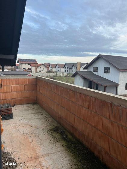 Vila de vanzare, in Carpinis - 15