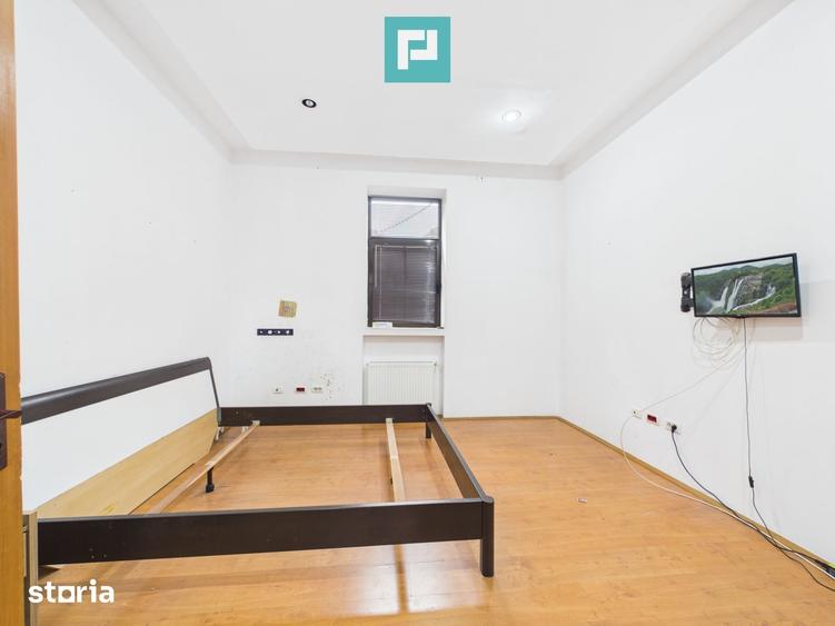 Apartament cu 4 camere în Central