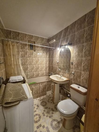 Vand apartament cu doua camere mobilat si utilat - 1