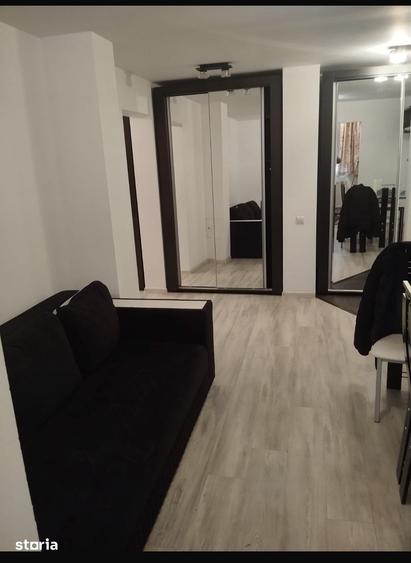 Apartament cu 4 camere în Central