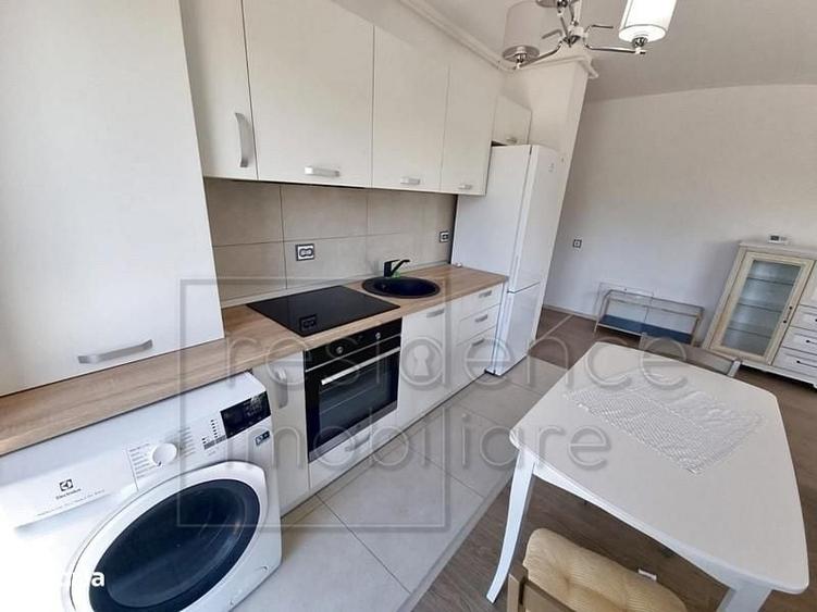 Apartament cu 2 camere semidecomandat, mobilat în Iris
