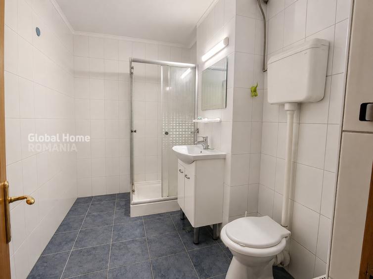 Apartament cu 2 camere semidecomandat în P-ța Victoriei