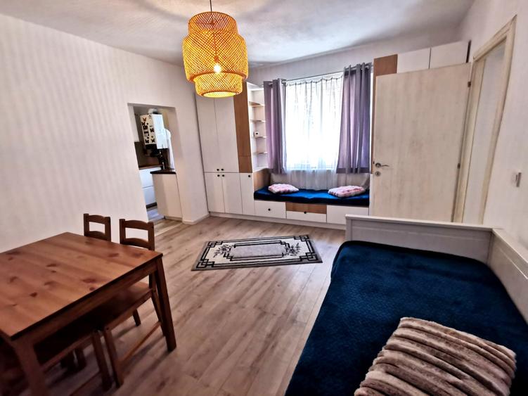 Casă cu 3 camere cu Canalizare în Fabric