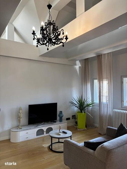 Apartament cu 4 camere în Capitale