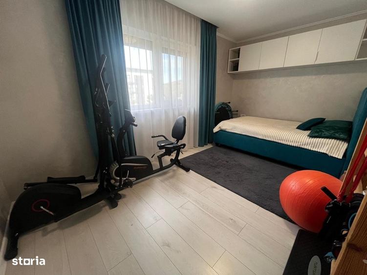 Casă cu 4 camere cu Teren 400 Mp în Rediu