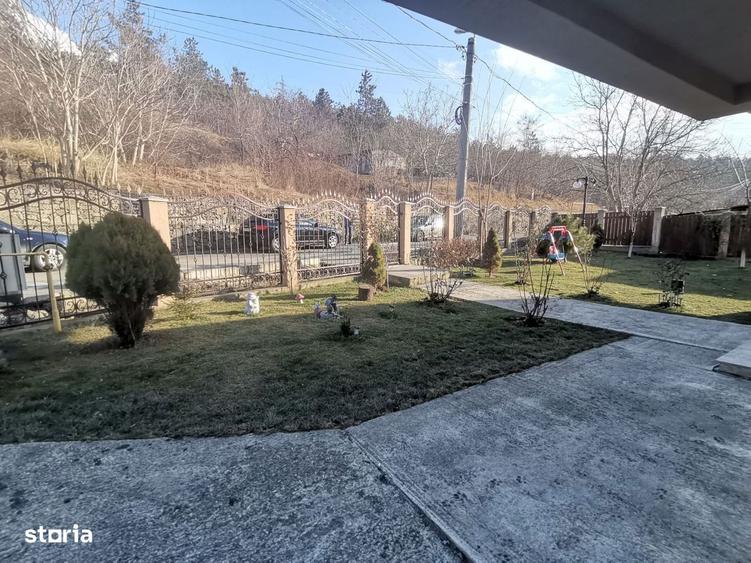 Apartament cu 2 camere decomandat în Frumoasa