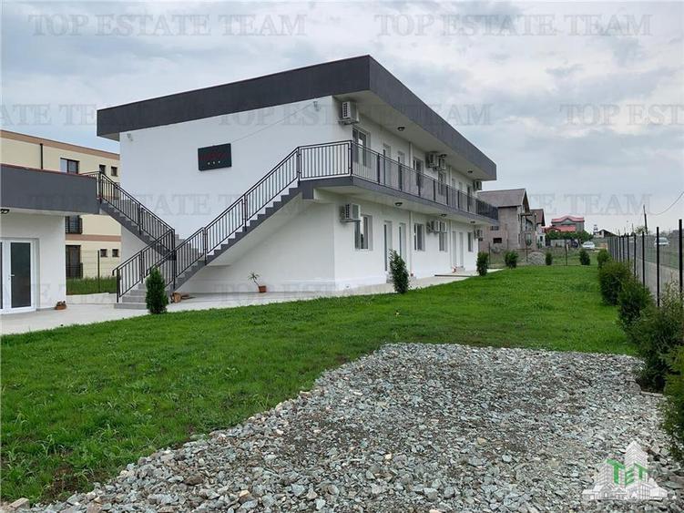 Casă individuală cu 17 camere cu Teren 796 Mp în Central