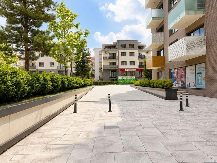 Apartament cu 2 camere decomandat în Europa