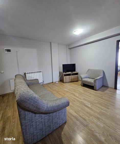 Apartament cu 3 camere decomandat în Iosia